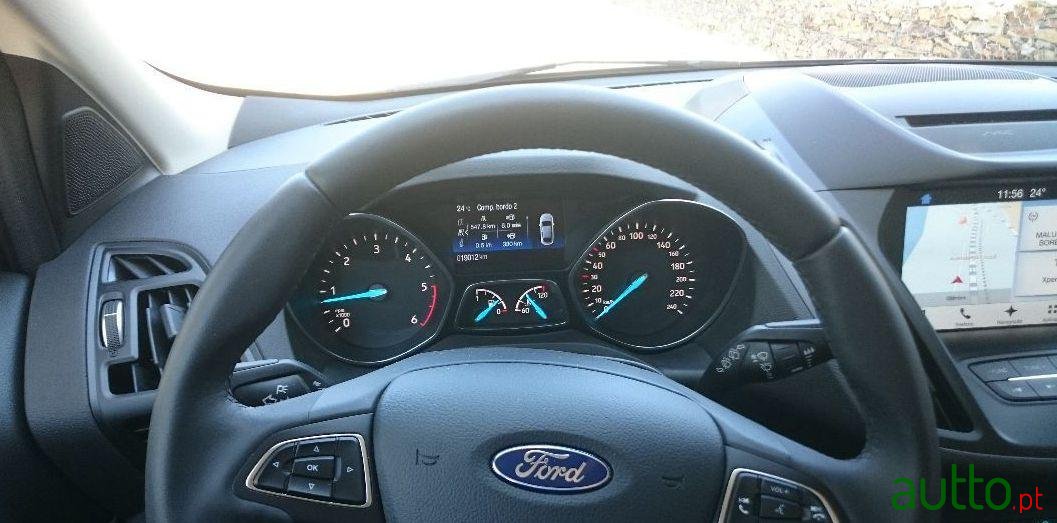 2017' Ford Kuga 1.5 Tdci Business photo #3