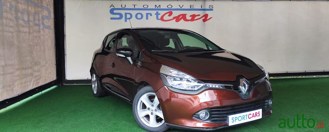 2015' Renault Clio photo #3