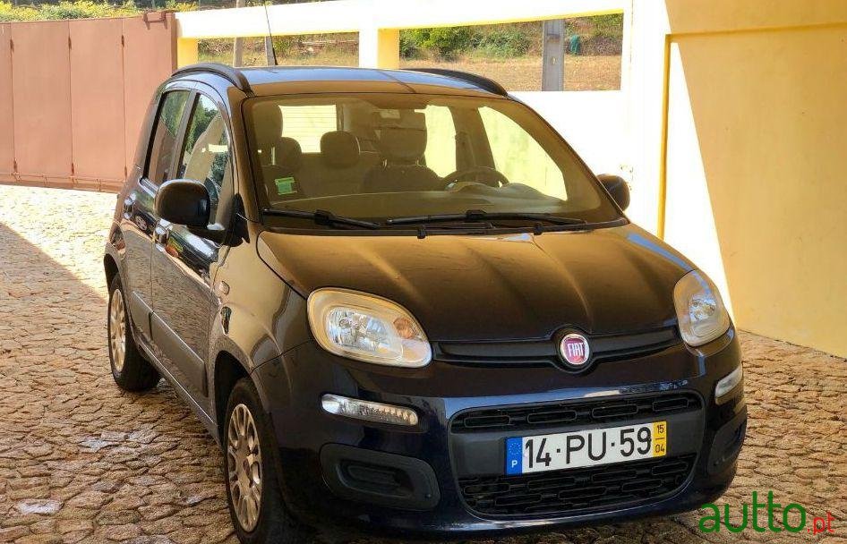 2015' Fiat Panda photo #2