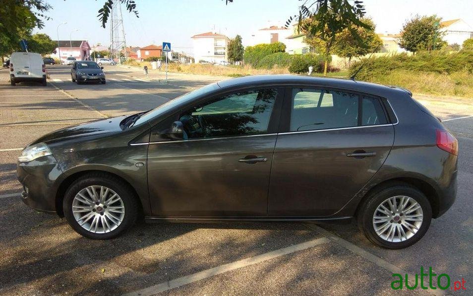 2008' Fiat Bravo photo #2