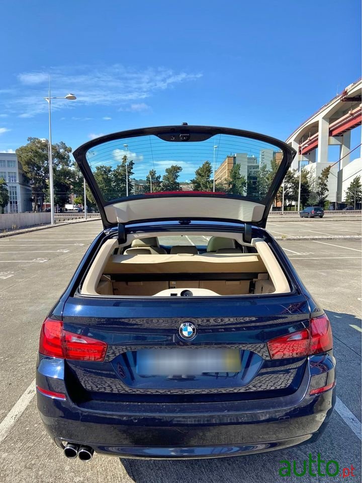 2017' BMW 528 photo #3