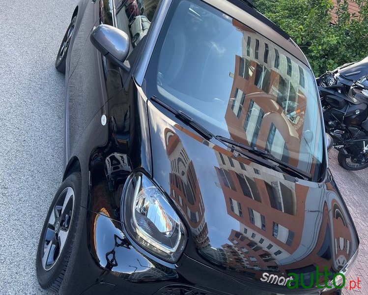 2020' Smart Forfour Electric Drive Passion photo #4