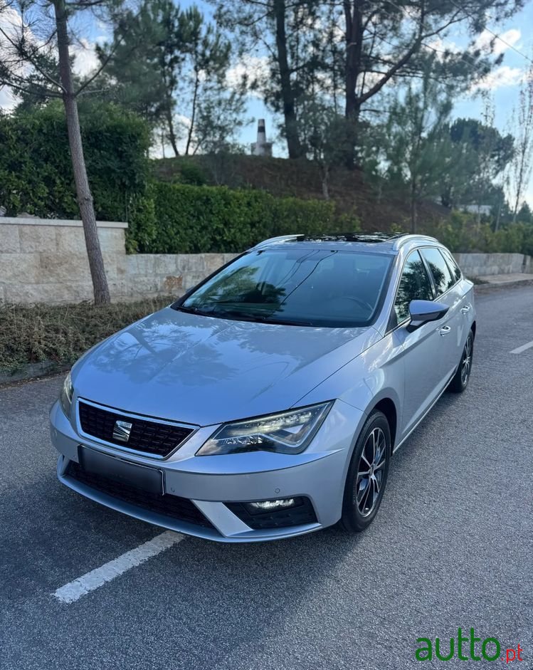 2019' SEAT Leon St 1.6 Tdi Style S/S photo #2