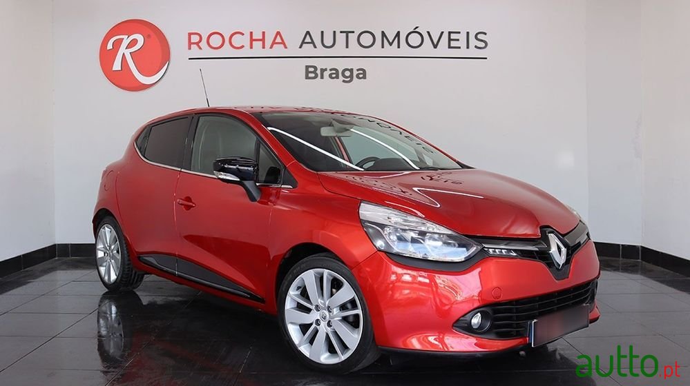 2015' Renault Clio photo #3