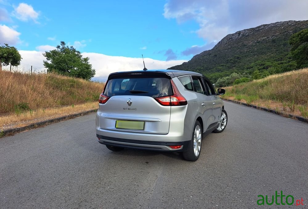 2019' Renault Grand Scenic photo #4