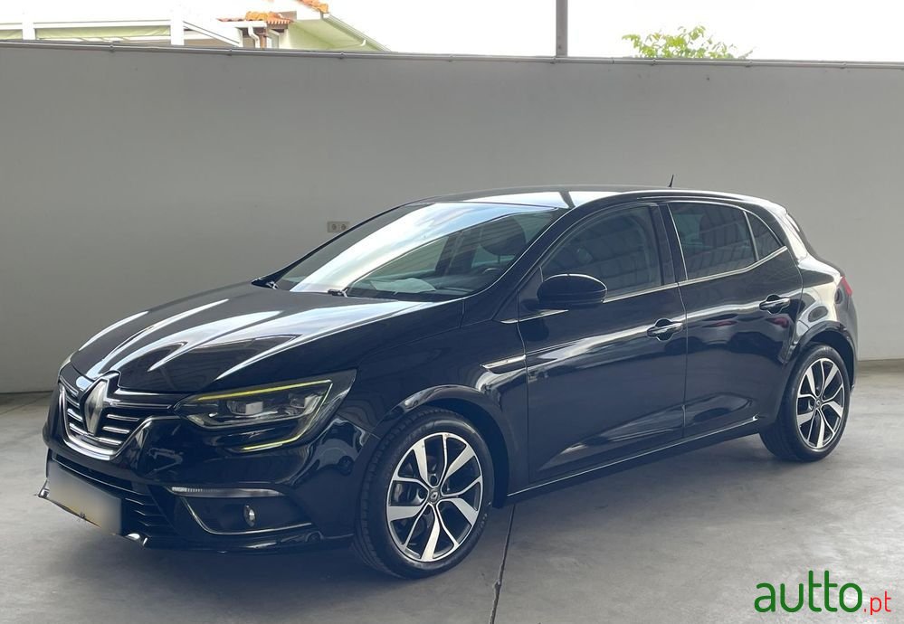 2018' Renault Megane Energy Tce 130 Intens photo #1