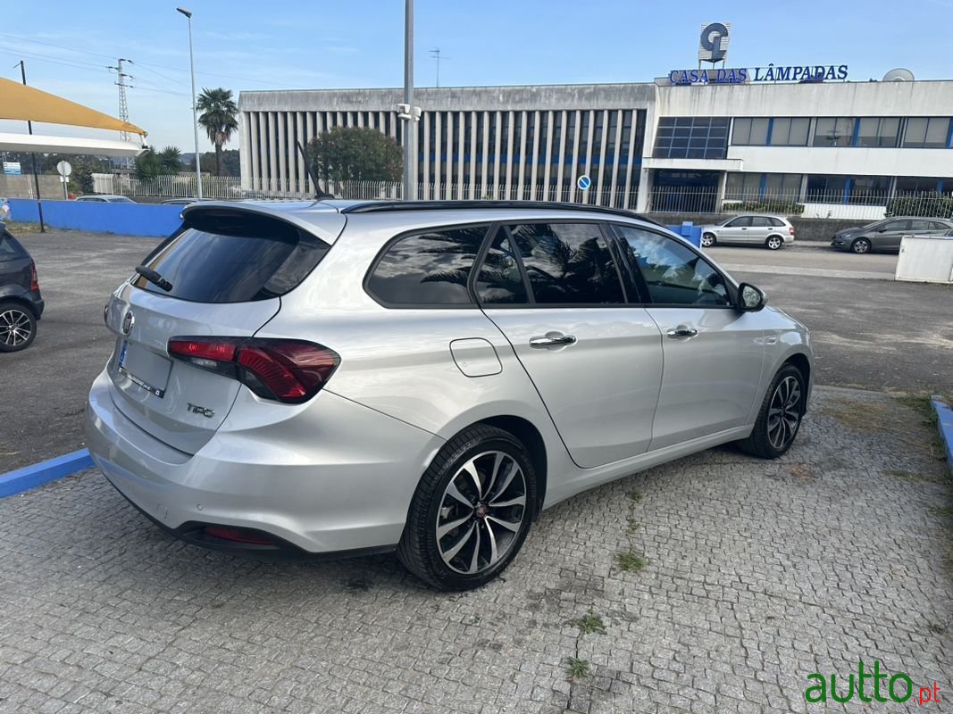 2019' Fiat Tipo Station Wagon photo #5