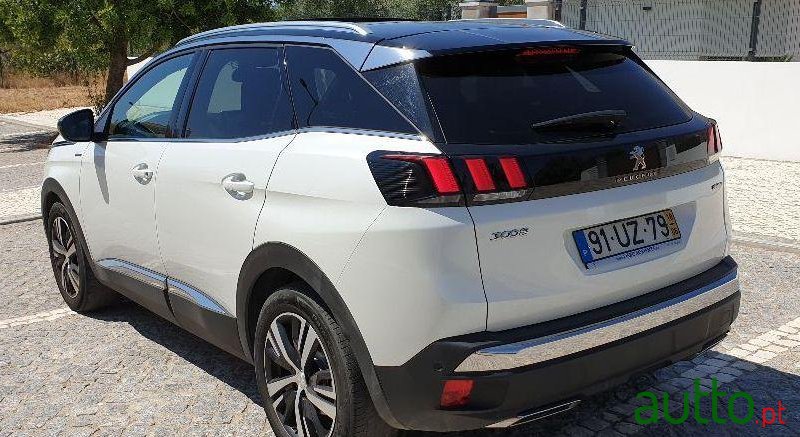 2018' Peugeot 3008 photo #3