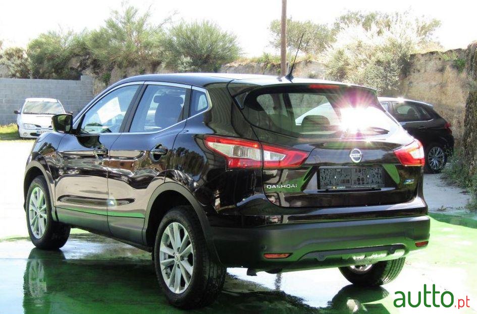 2014' Nissan Qashqai 1.5 Dci Acenta photo #2