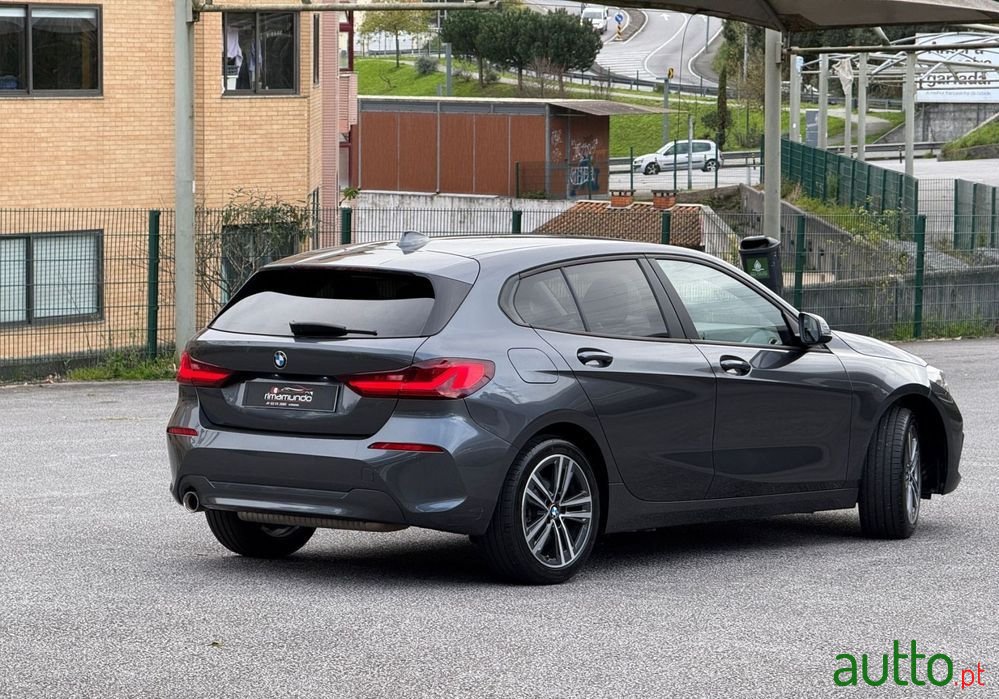 2021' BMW Série 1 I Advantage photo #6