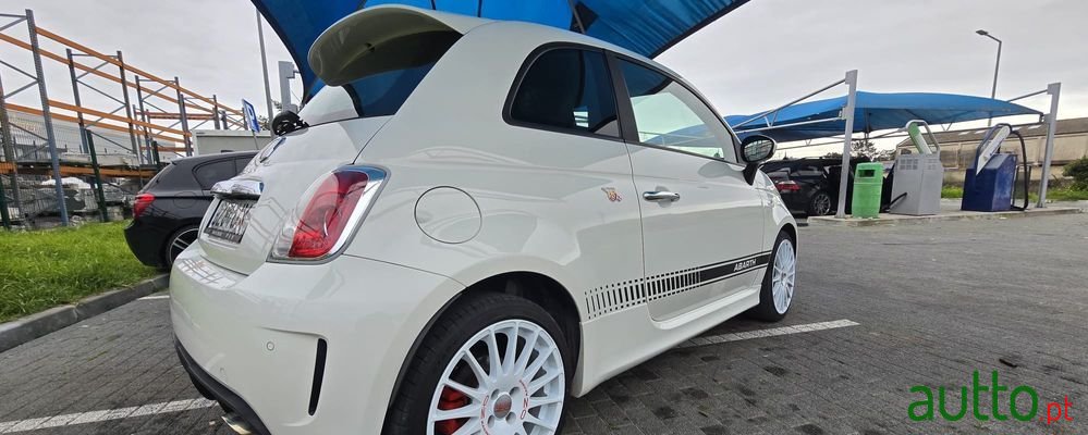 2015' Fiat 595 Abarth photo #4