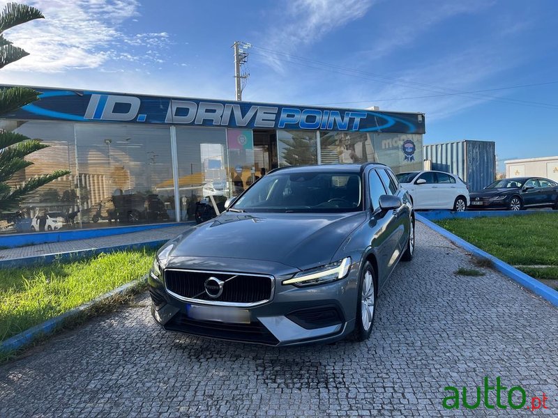 2018' Volvo V60 photo #2