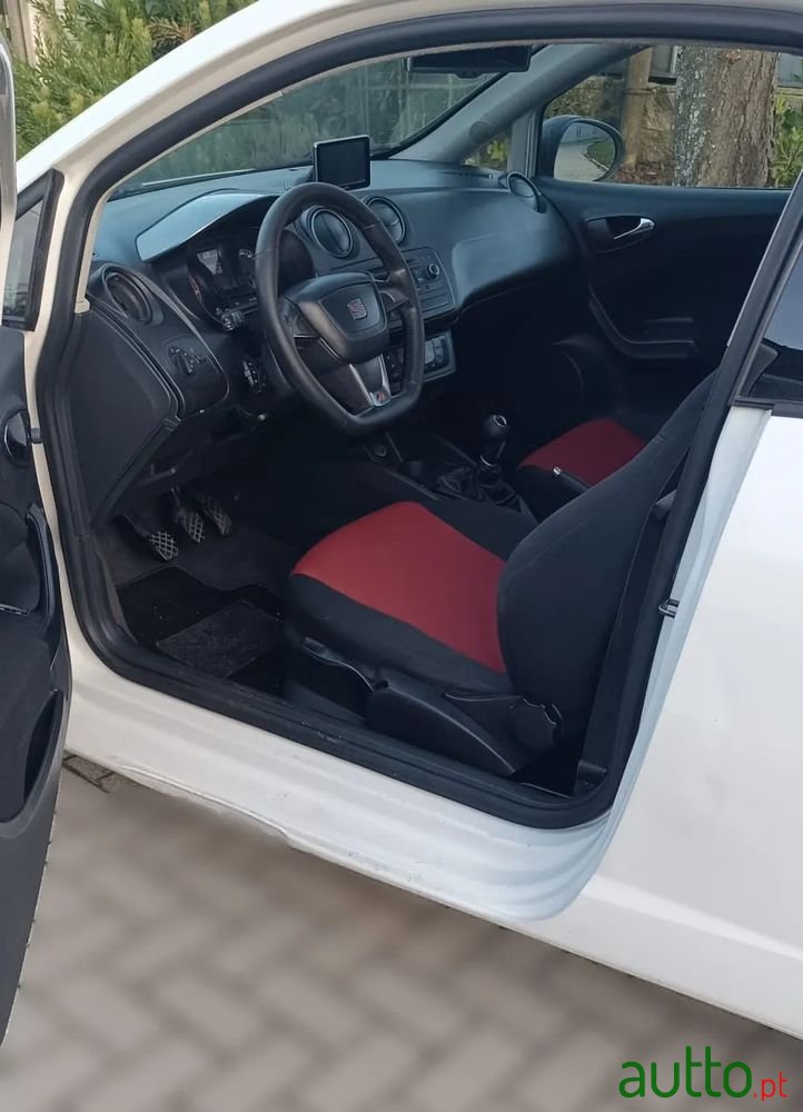 2013' SEAT Ibiza 1.6 Tdi Fr photo #6