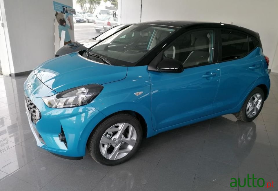 2021' Hyundai i10 photo #2