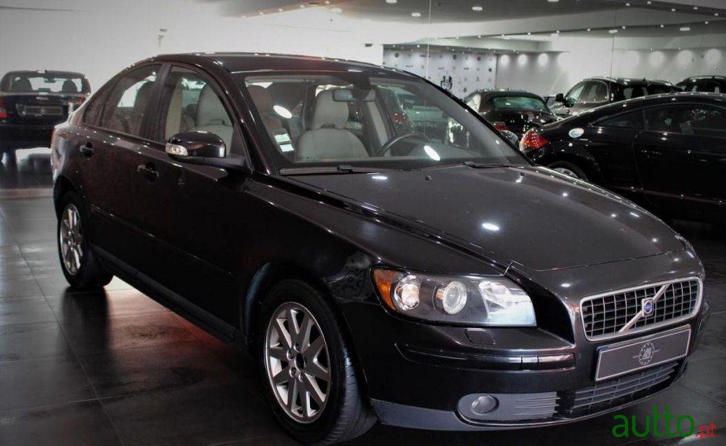 2006' Volvo S40 1.6 D Nível 1 photo #1