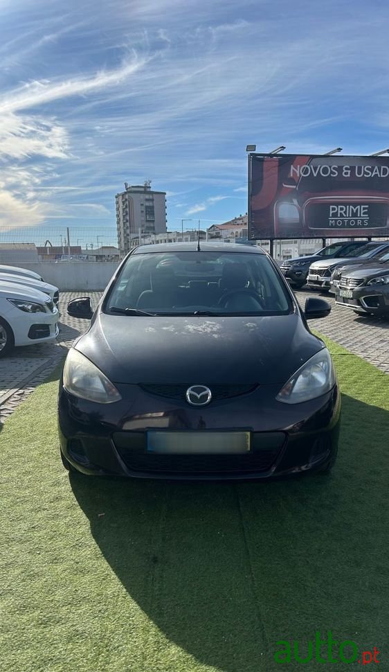 2010' Mazda 2 photo #1