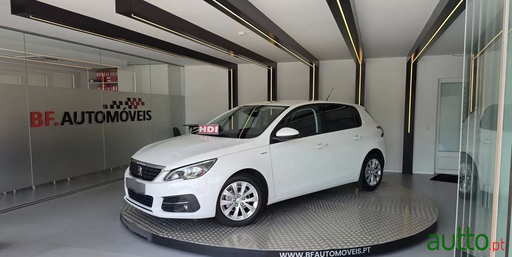 2021' Peugeot 308 photo #2