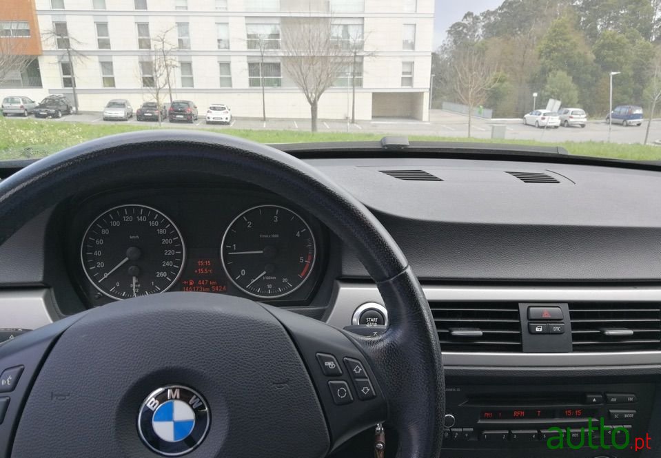 2007' BMW 320 photo #3