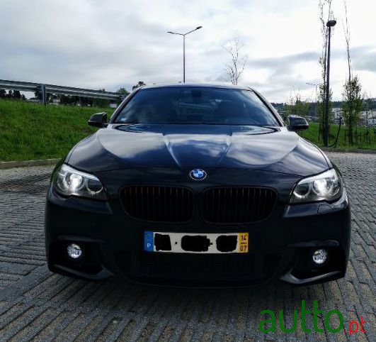 2014' BMW 520 photo #2