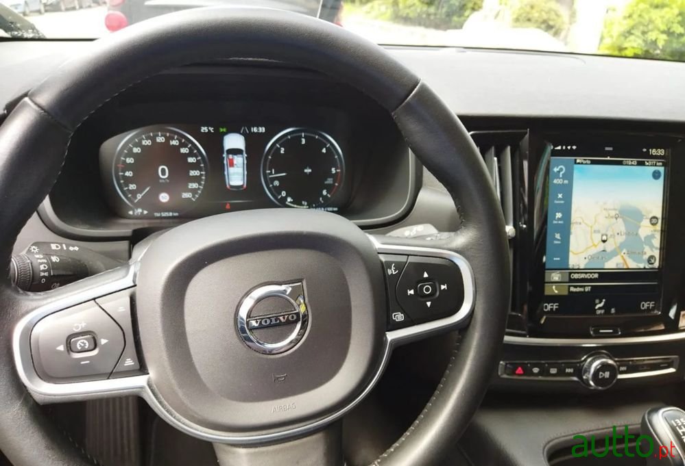 2017' Volvo V90 D3 photo #6