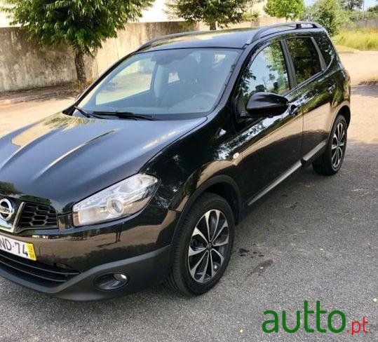 2012' Nissan Qashqai photo #1