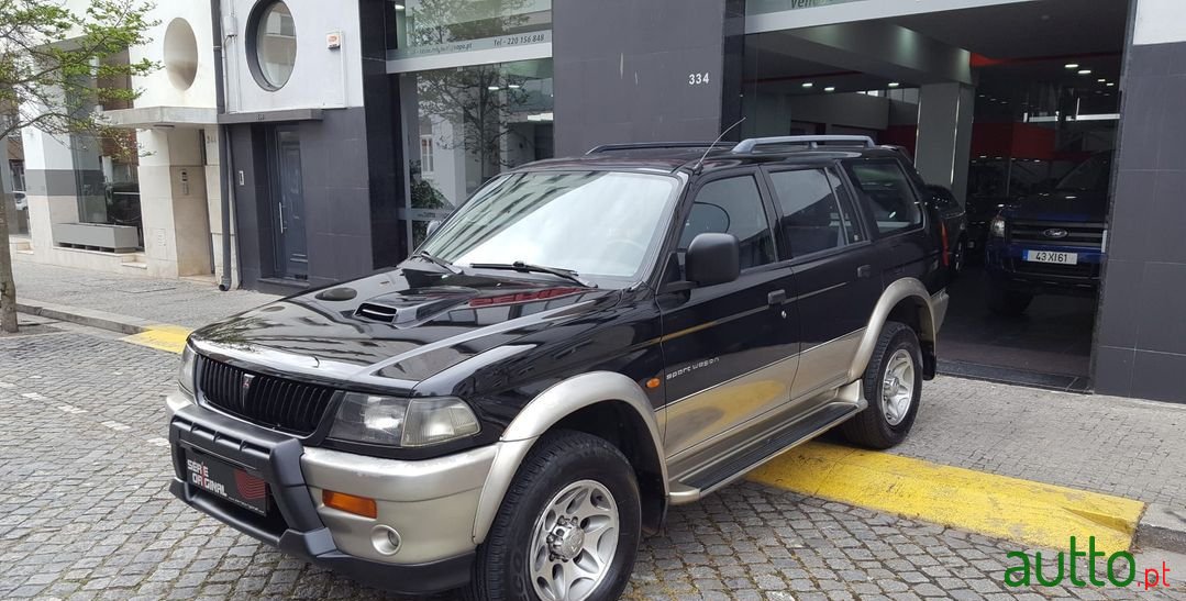 1999' Mitsubishi Pajero Sport photo #3