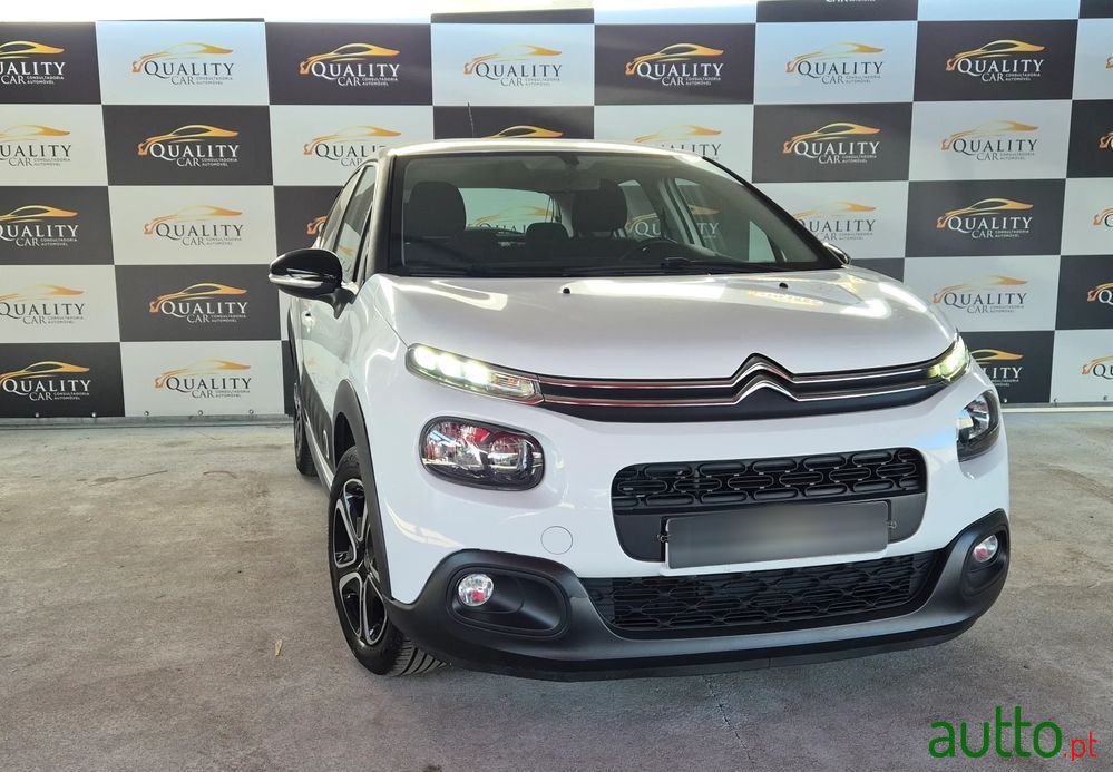 2019' Citroen C3 1.2 Puretech Feel photo #1