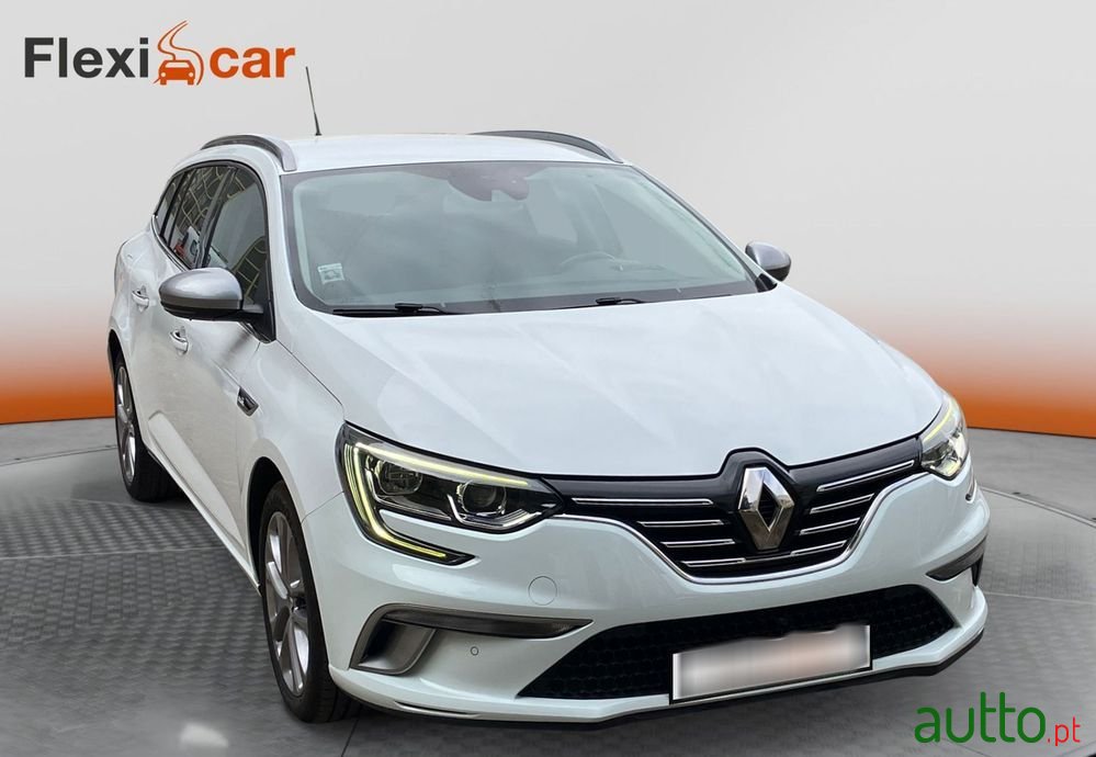 2016' Renault Mégane Sport Tourer photo #1