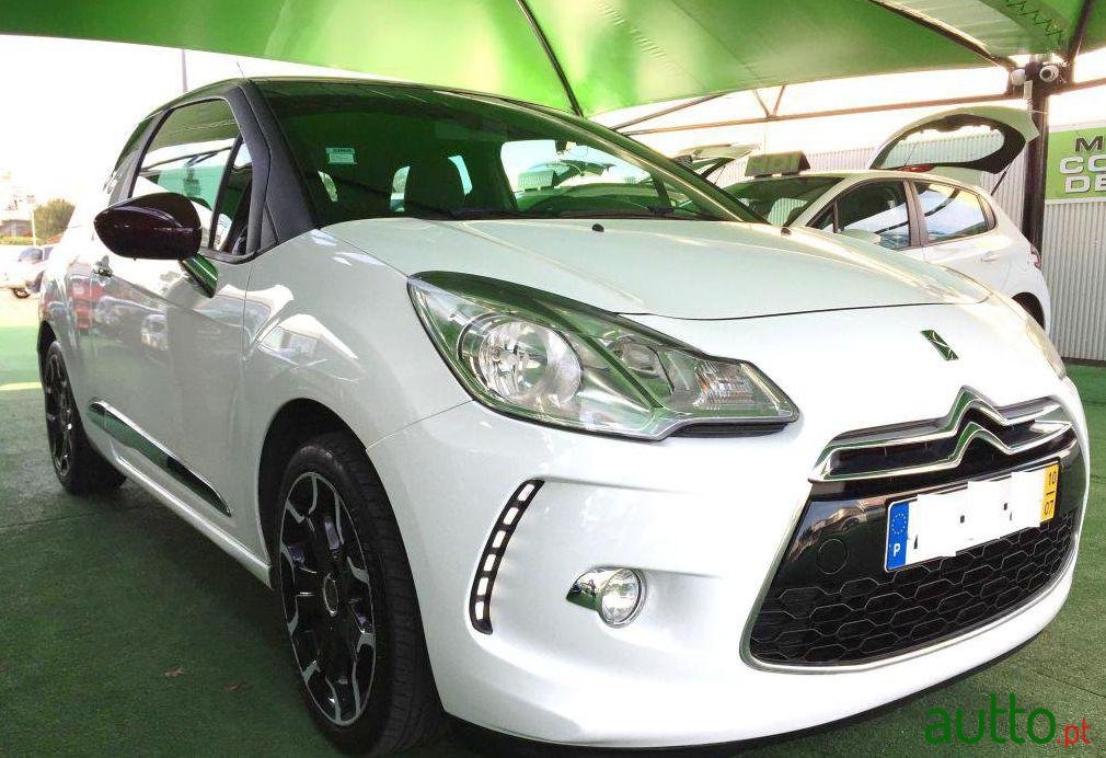 2010' Citroen DS3 1.6 THP Sport Chic photo #1