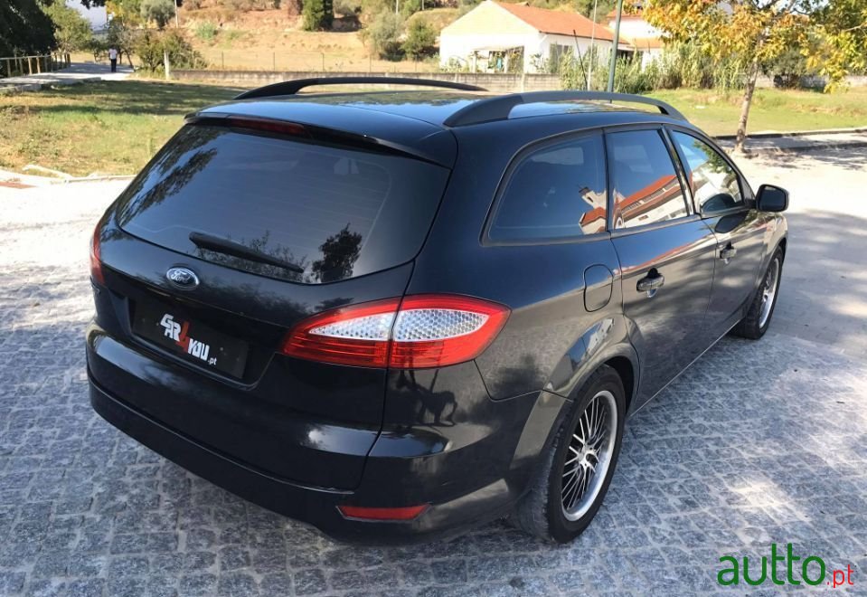 2009' Ford Mondeo Sw photo #5