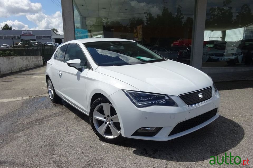 2014' SEAT Leon photo #1