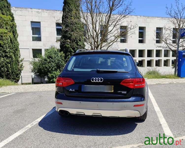 2013' Audi A4 Allroad photo #3