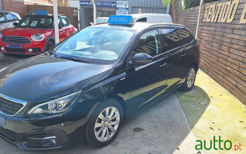 2019' Peugeot 308 Sw photo #5