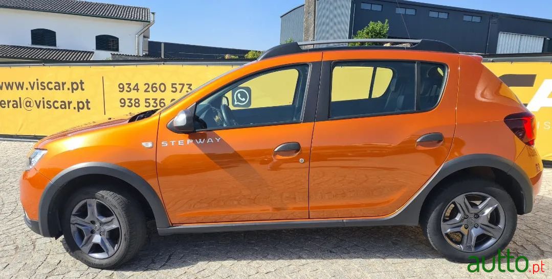 2017' Dacia Sandero photo #3