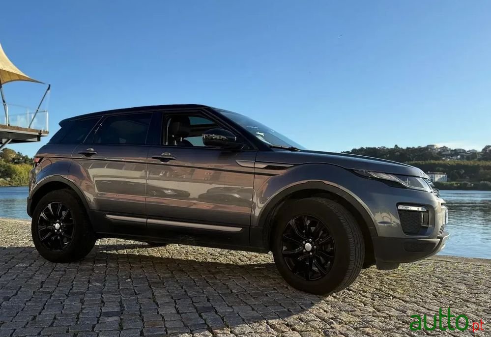 2018' Land Rover Range Rover Evoque photo #1