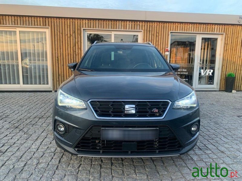 2020' SEAT Arona 1.0 Tsi Fr photo #2