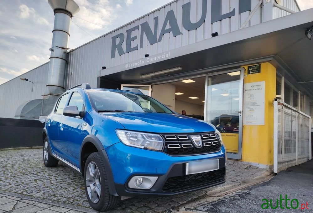 2018' Dacia Sandero Stepway photo #4