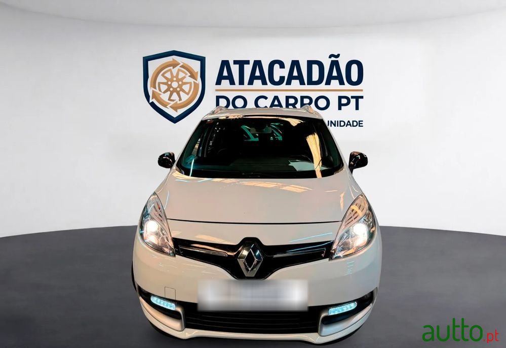 2016' Renault Scenic photo #2