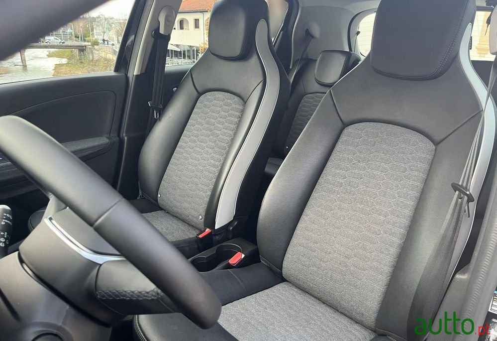 2021' Renault Zoe photo #6