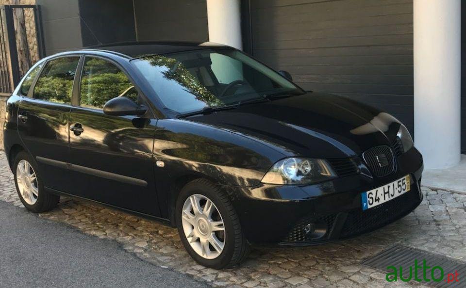 2007' SEAT Ibiza 1.4Tdi photo #2