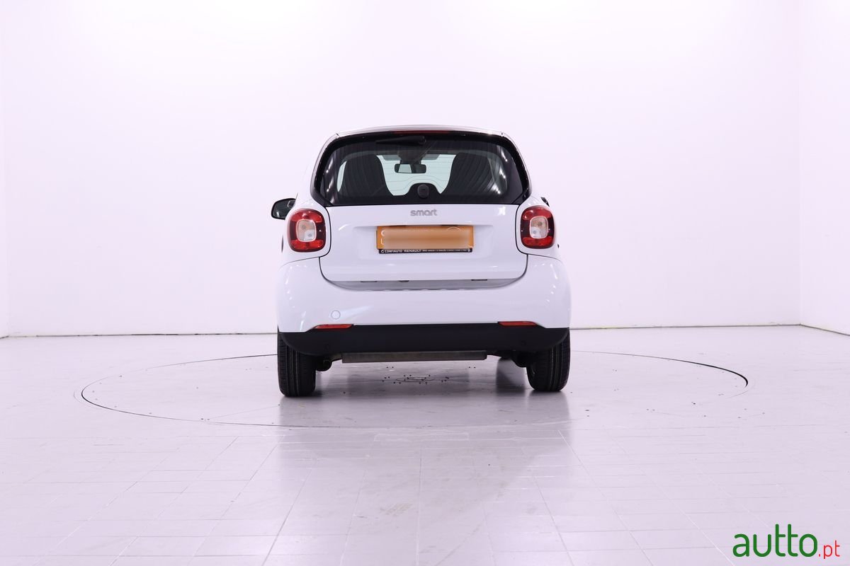 2015' Smart Fortwo photo #6