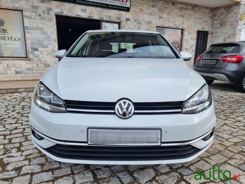 2019' Volkswagen Golf 1.6 Tdi Highline photo #3