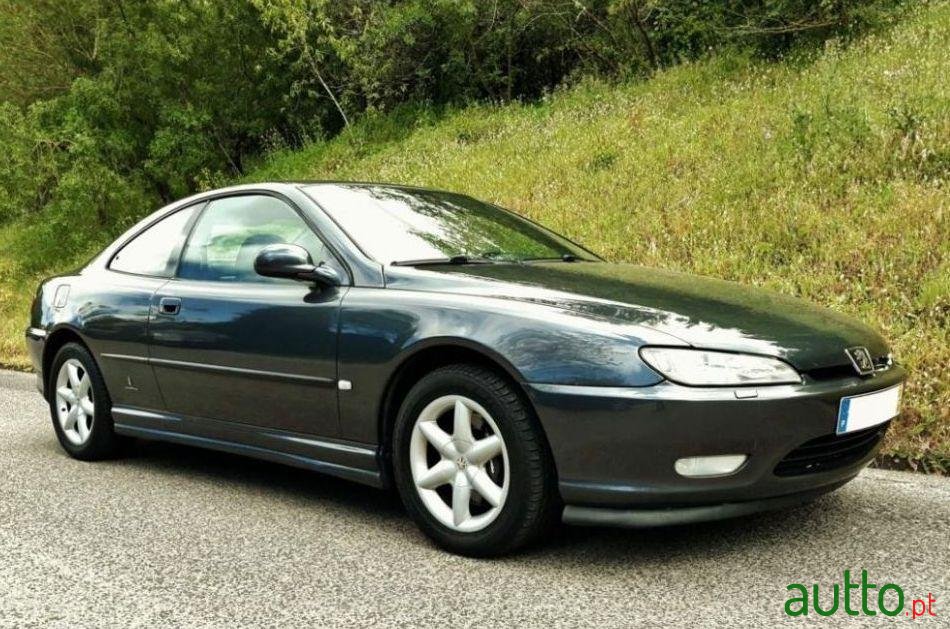 2001' Peugeot 406 Coupé 2.2 Hdi photo #2