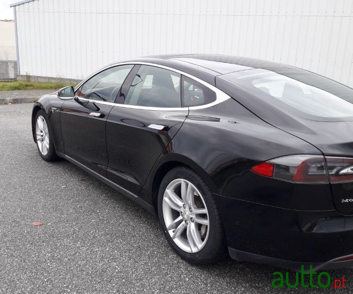 2014' Tesla Model S photo #2