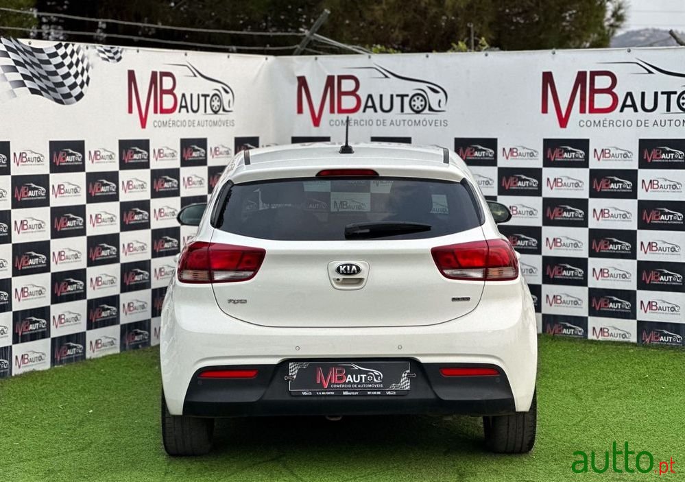 2017' Kia Rio 1.4 Crdi Tx Prime photo #3