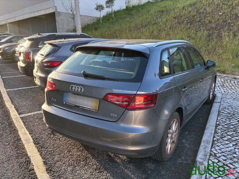 2013' Audi A3 Sportback photo #6