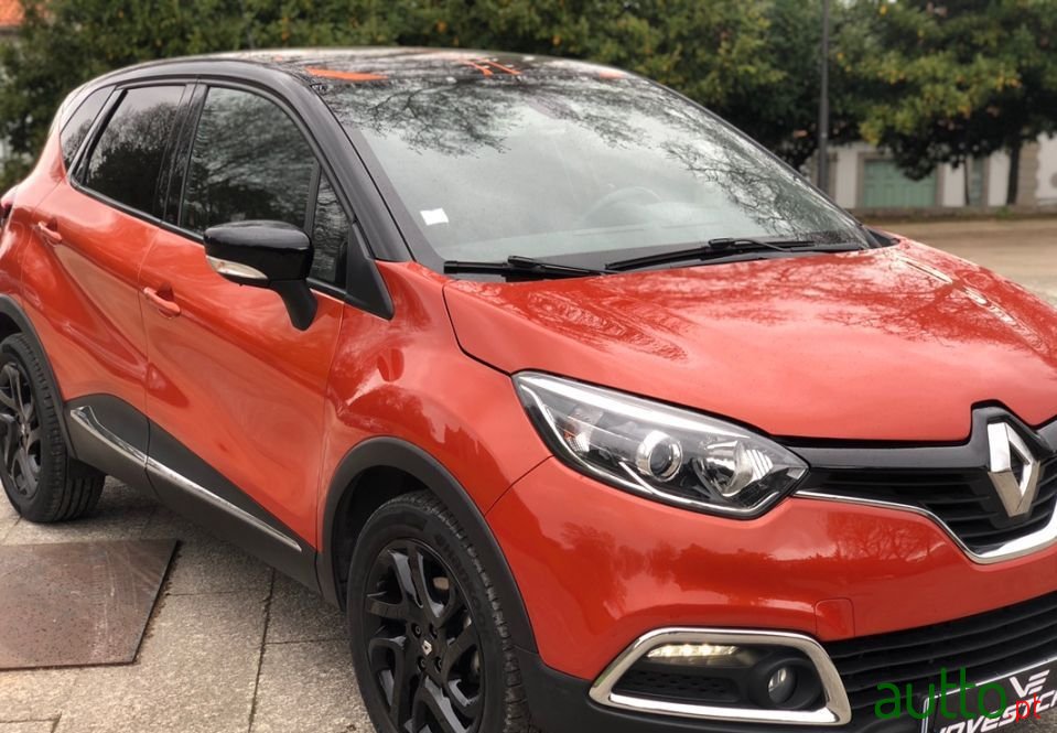 2014' Renault Captur Sport photo #4