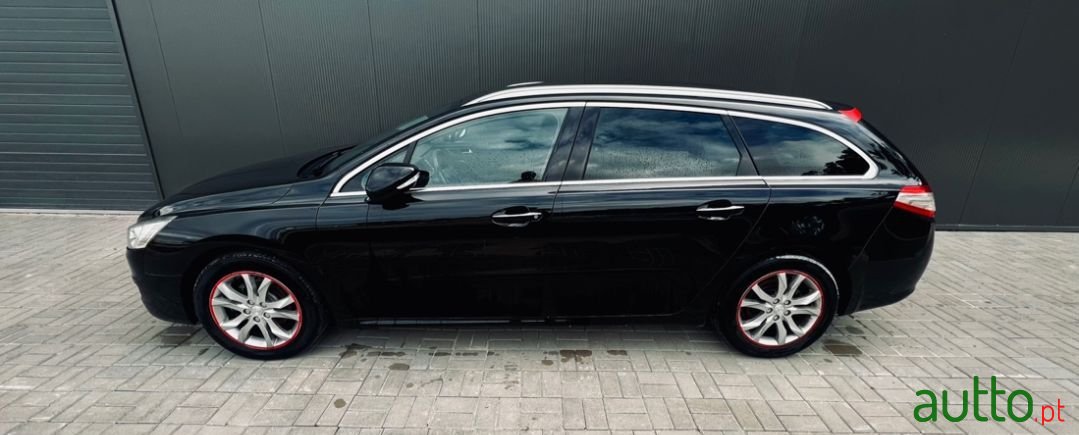 2011' Peugeot 508 Sw photo #3