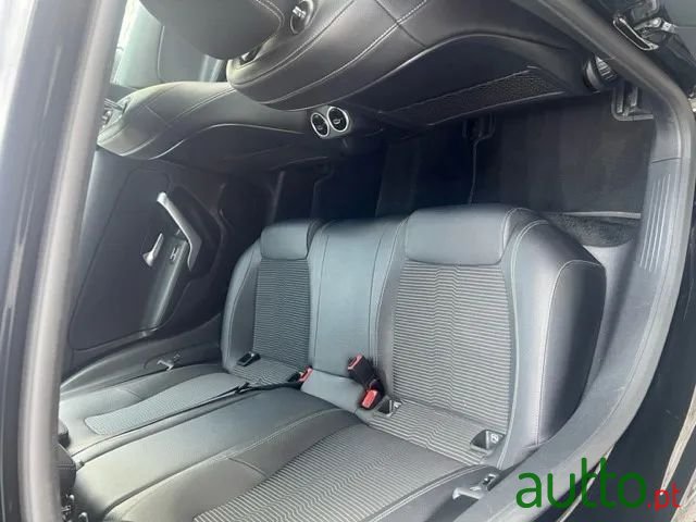 2019' Mercedes-Benz A-180 photo #4