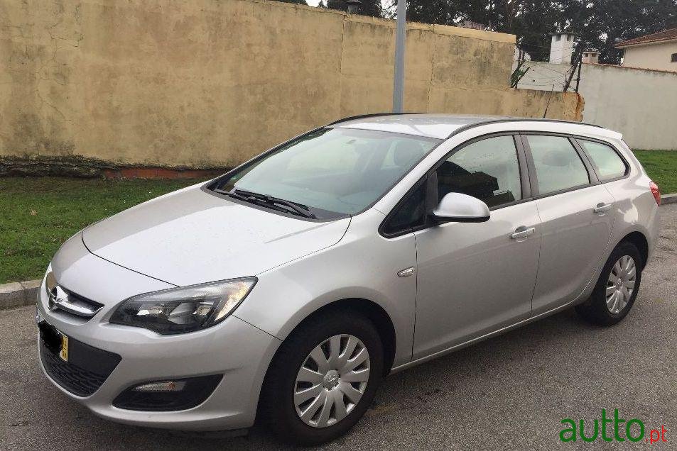 2014' Opel Astra Sport Tourer photo #1